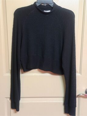 Abound Black Cropped Knit Crewneck Sweater Small